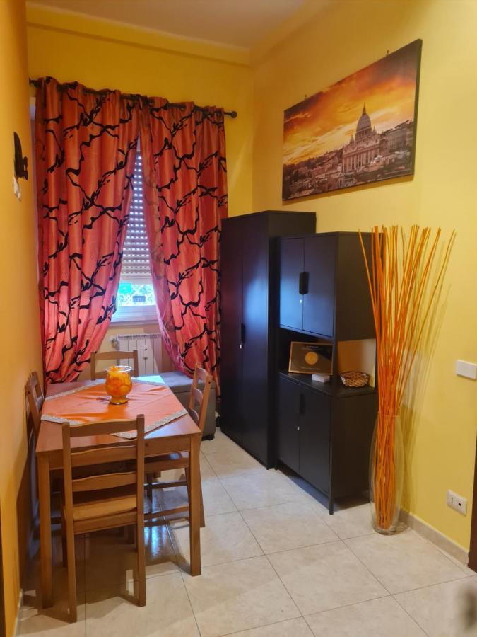 B&B La Casa Di Gabry Rome Buitenkant foto